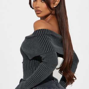 On Your Mind Washed Sweater - Black